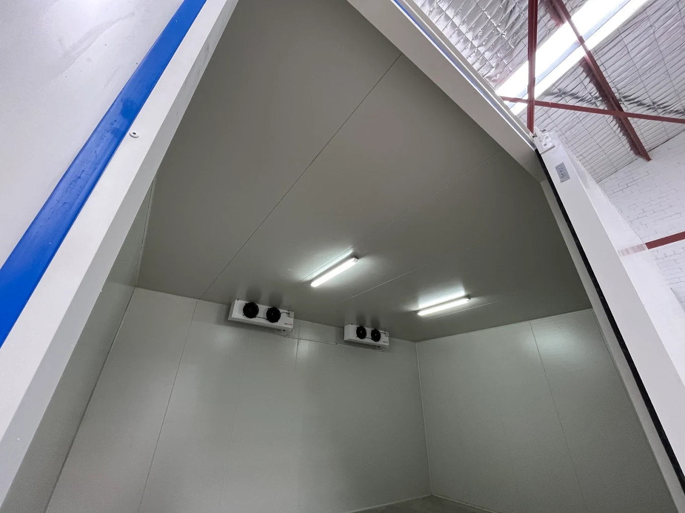 Finished cool room interior with evaporators by JAE